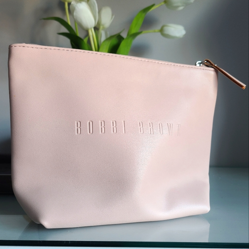 New Bobbi Brown Cosmetic Bag